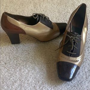 Vintage Anne Klein iflex heeled oxfords, 8